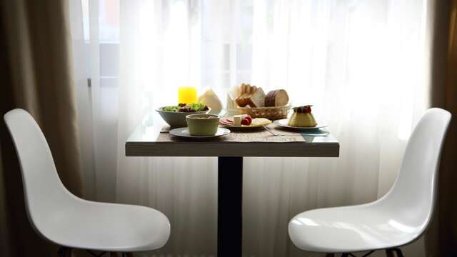Отель Hotel Sacvoyage Львов-28