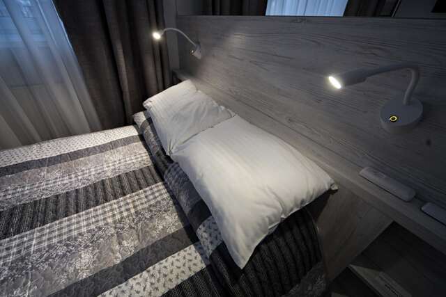 Отель Hotel Sacvoyage Львов-9